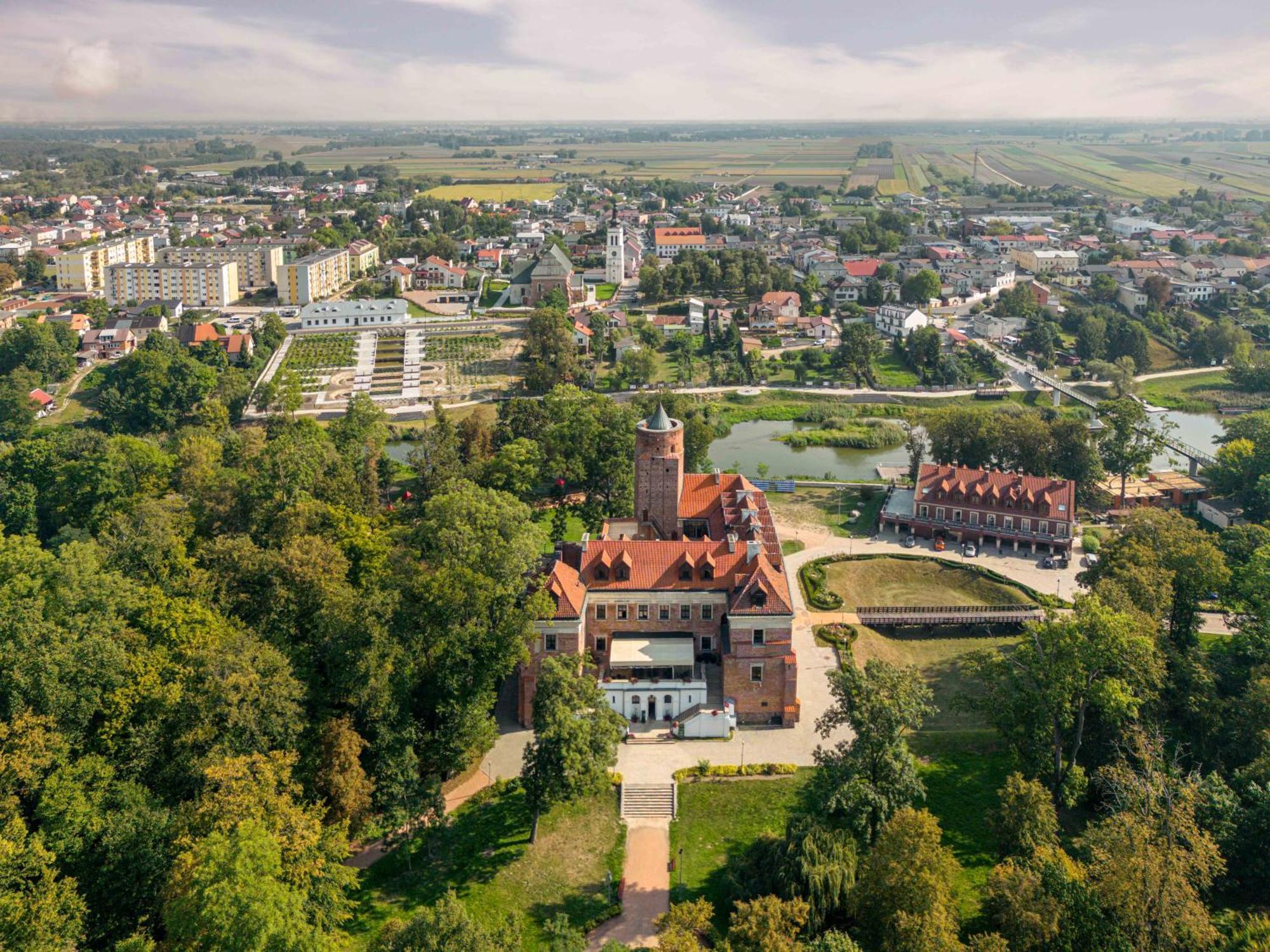 Zamek Uniejów Aparthotel Exterior foto
