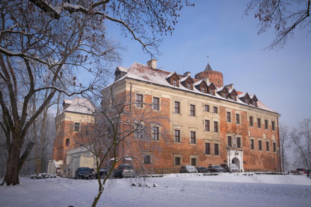 Zamek Uniejów Aparthotel Exterior foto